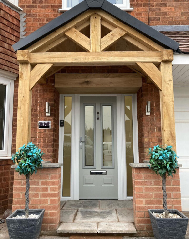 Installed by Oakloadge Doors